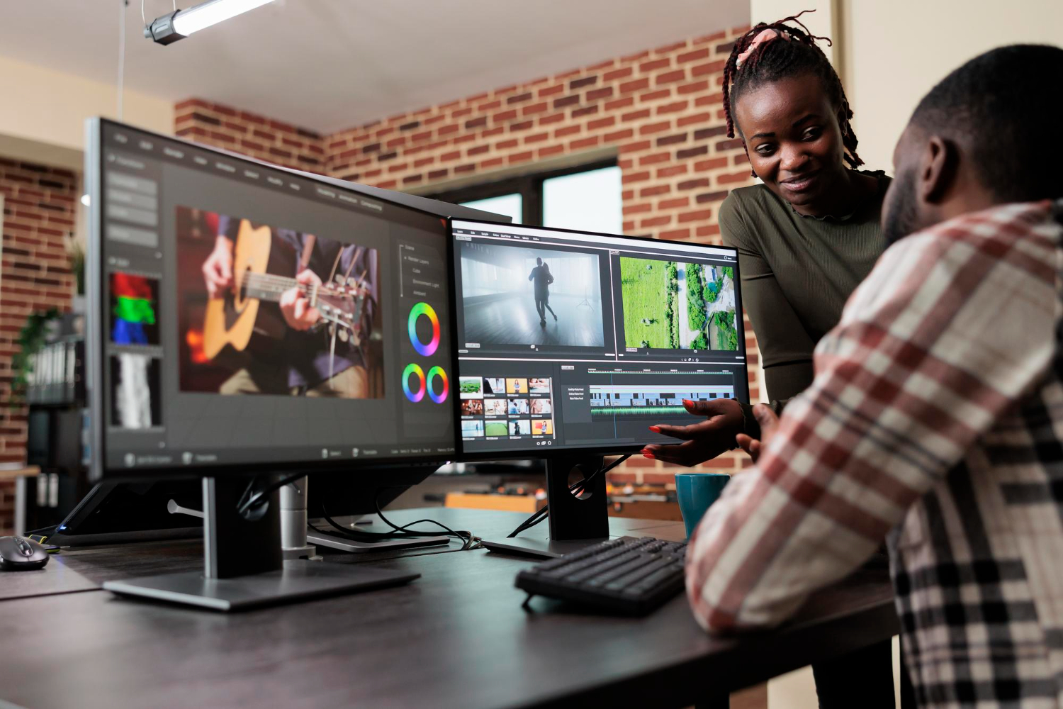 Design graphique professionnel 2STechHub
